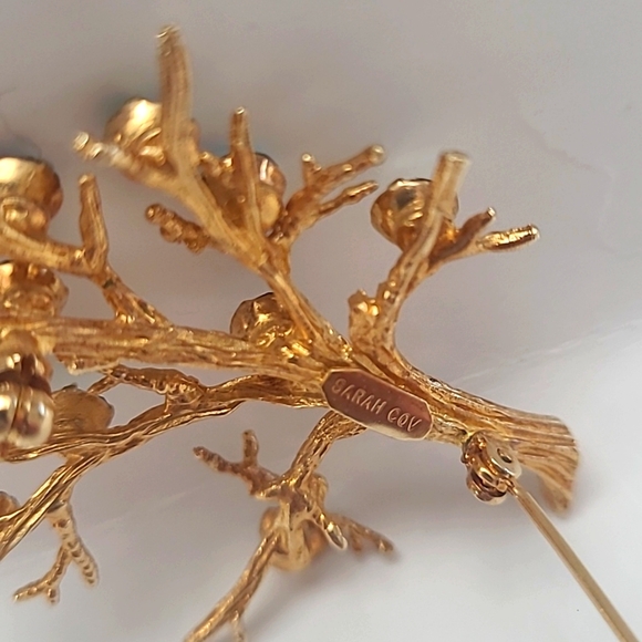 Vintage Sarah Coventry Brooch - Picture 6 of 6